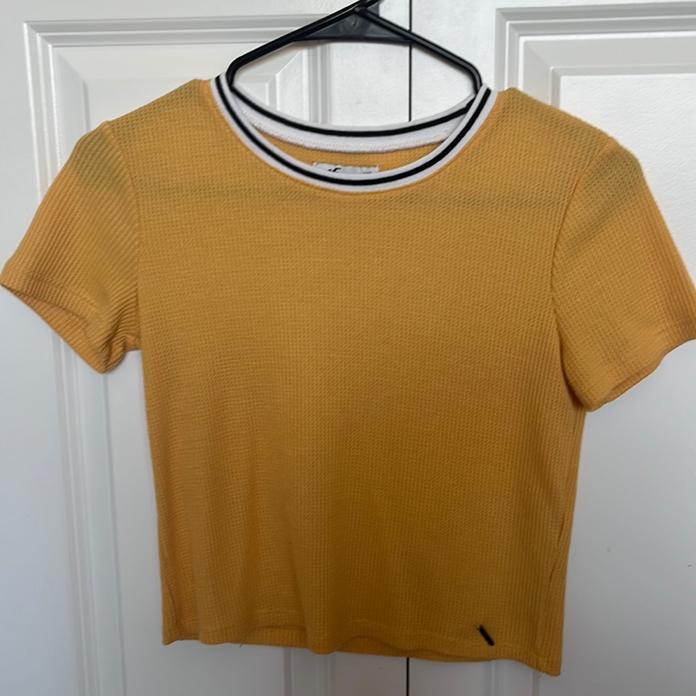 Hollister xs top